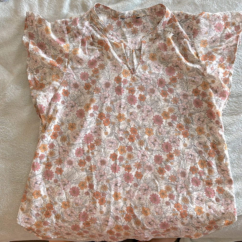 Vintage blouse. Size large.